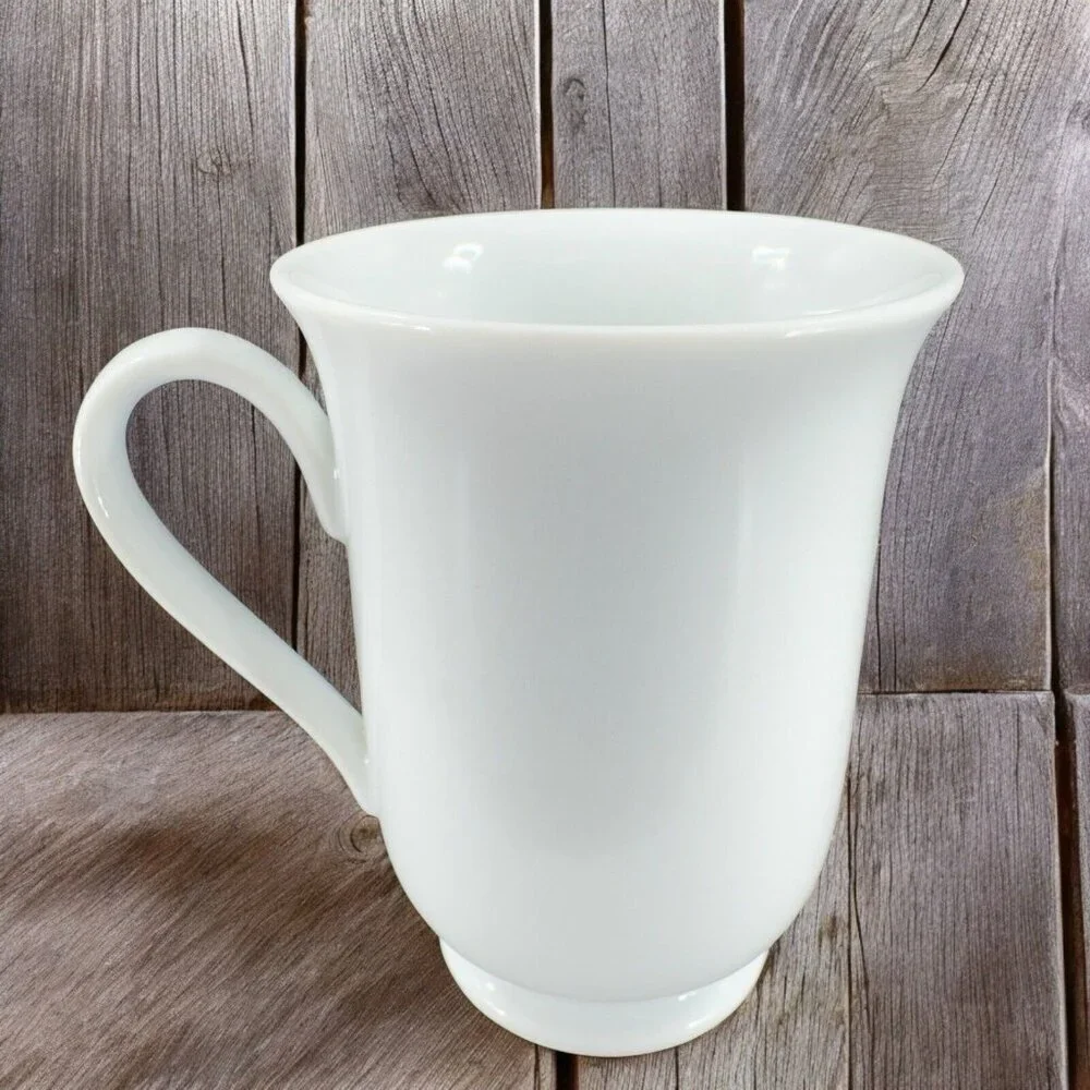Pottery Barn PB White Porcelain Footed Coffee Mug Cup Set 2 Mugs Cups Japan‎ VTG